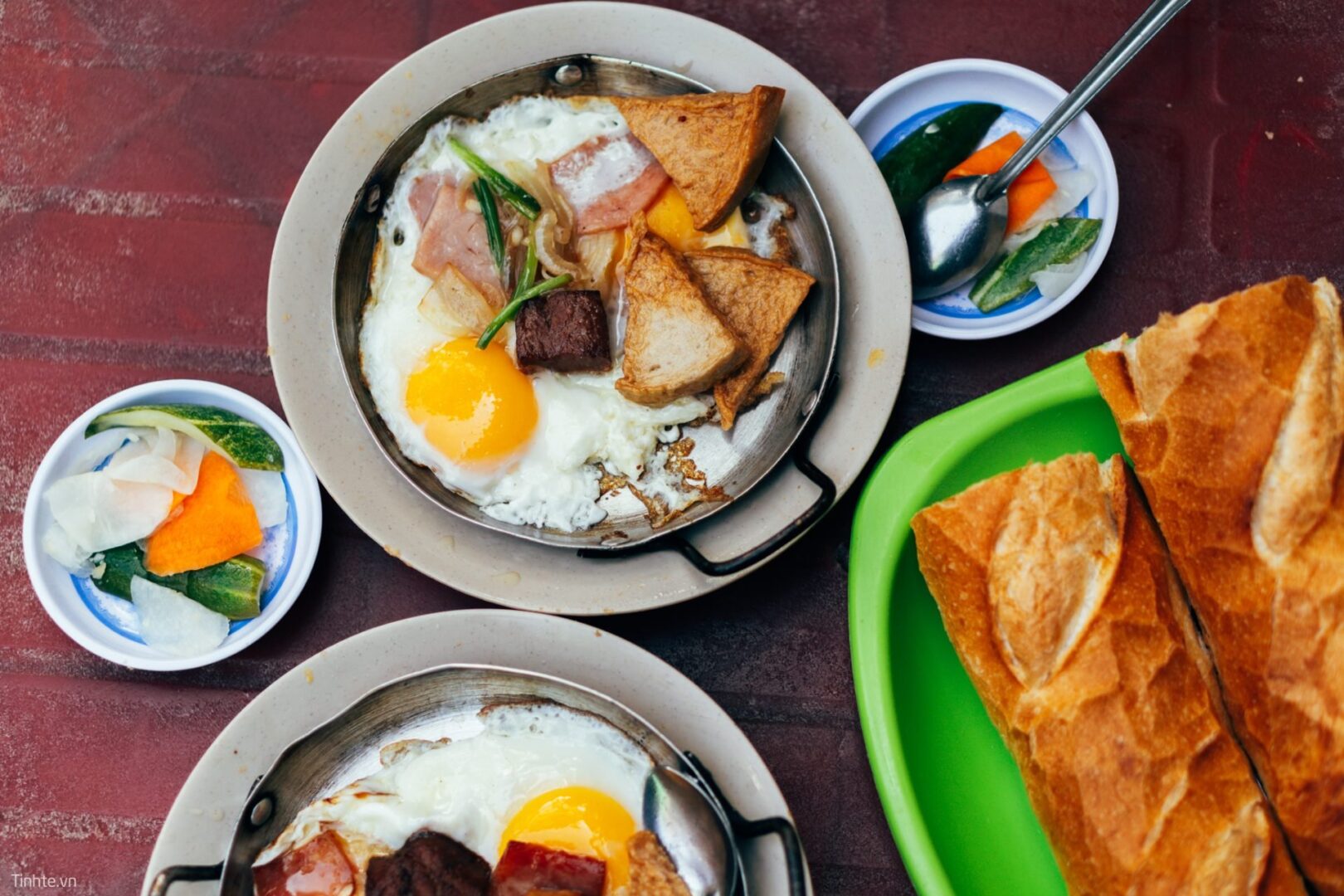 You are currently viewing How to Experience the Best Food Tours in Vietnam