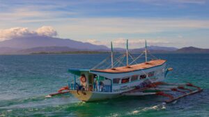 Read more about the article How to Get to Honda Bay Palawan: Travel Tips & Routes