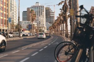 Read more about the article The Best Ways to Travel Around in Tel Aviv