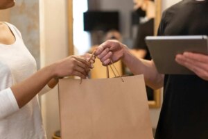 Read more about the article Best Budget-Friendly Shops in Barcelona